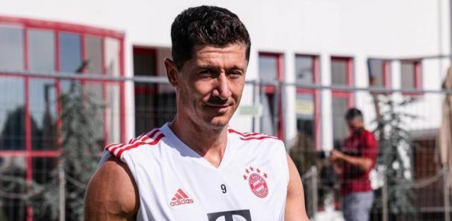 全国开奖网-莱万到账，西甲今夏最重磅转会落地